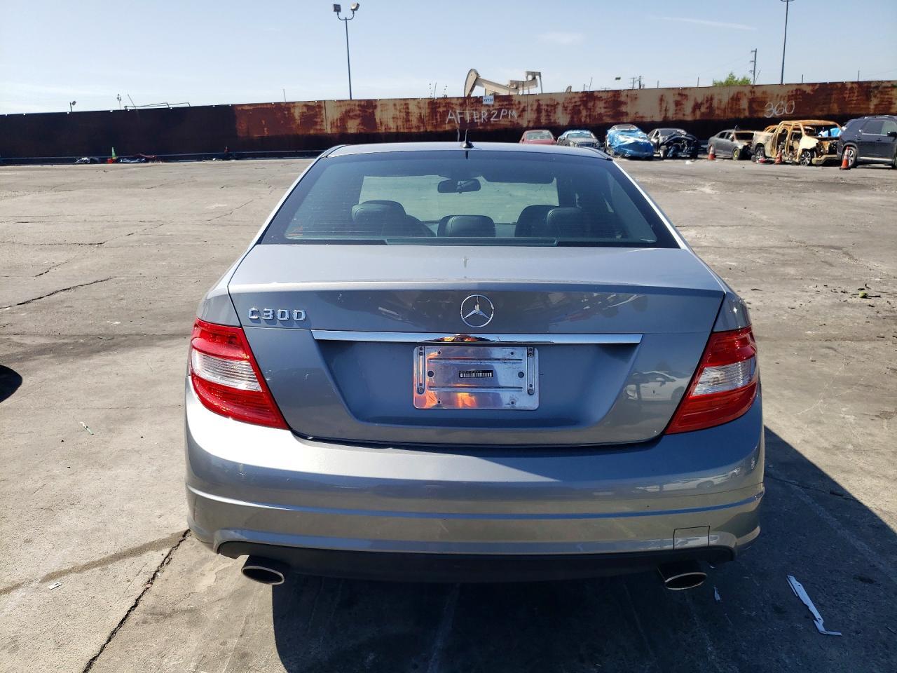 2009 Mercedes-Benz C 300 - Фото 6