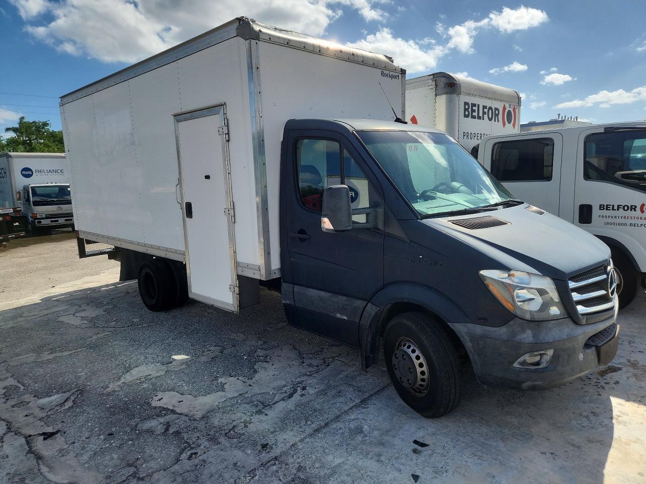 2018 Mercedes Benz Sprinter Box Truck - Фото 4