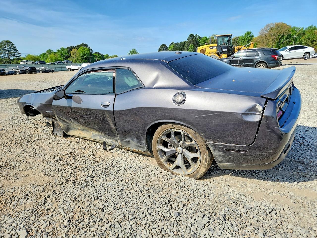 2019 Dodge Challenger R - Image 2