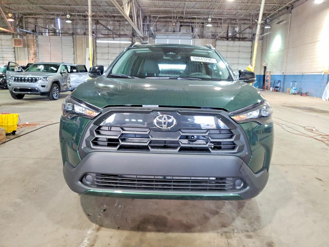 2026 Toyota Corolla Cross Le - Фото 5