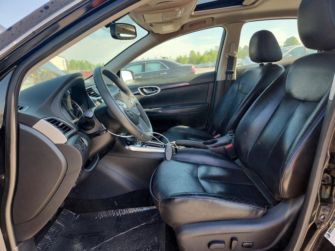 2016 Nissan Sentra Sr - Image 7
