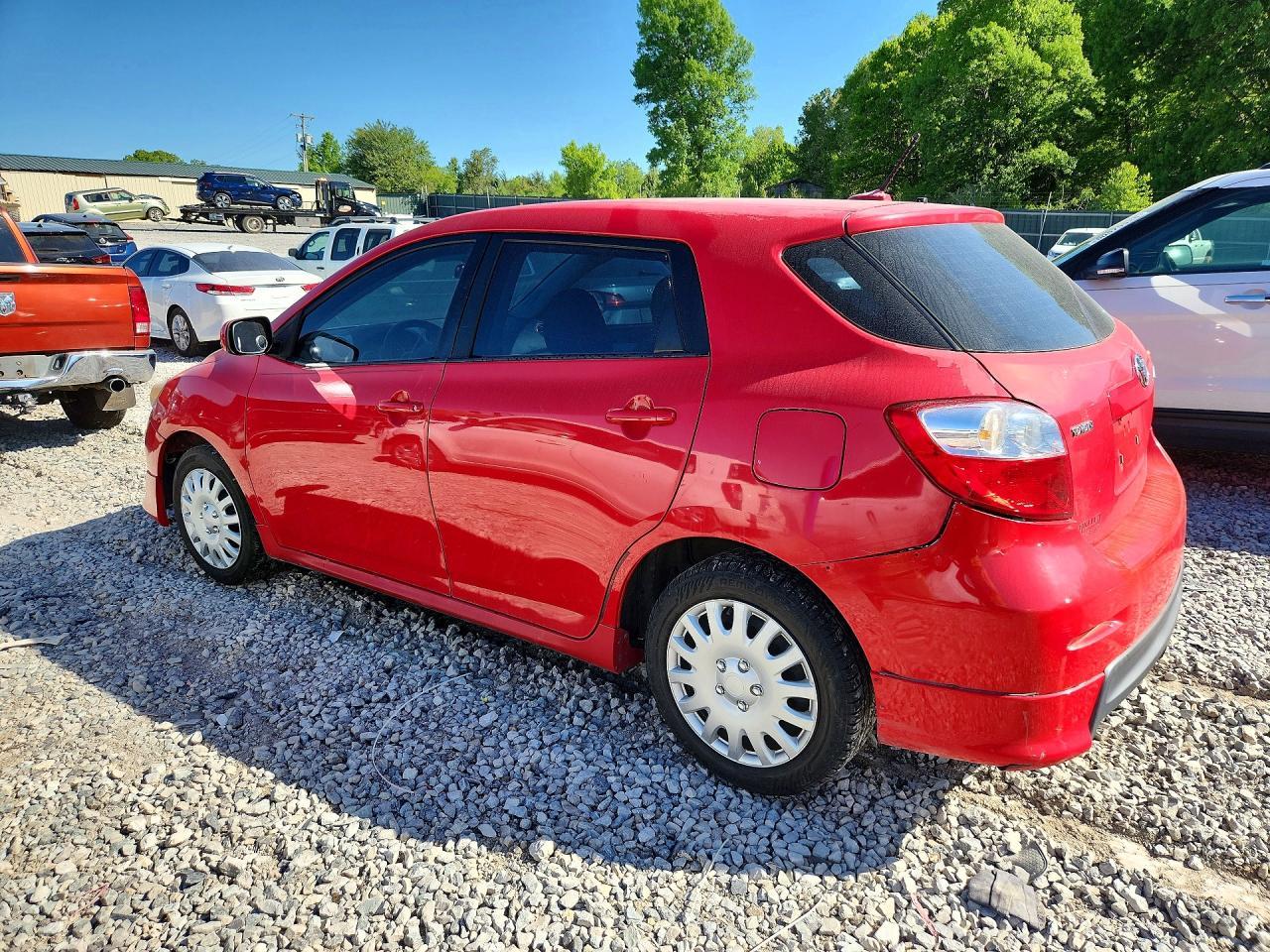 2010 Toyota Matrix Base - Фото 2