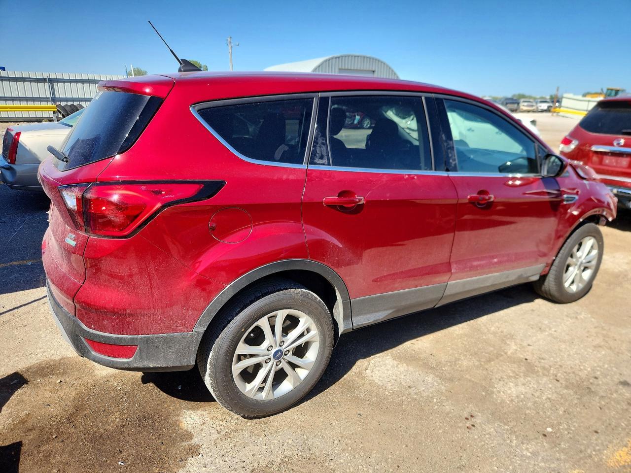2019 Ford Escape Se - Фото 3