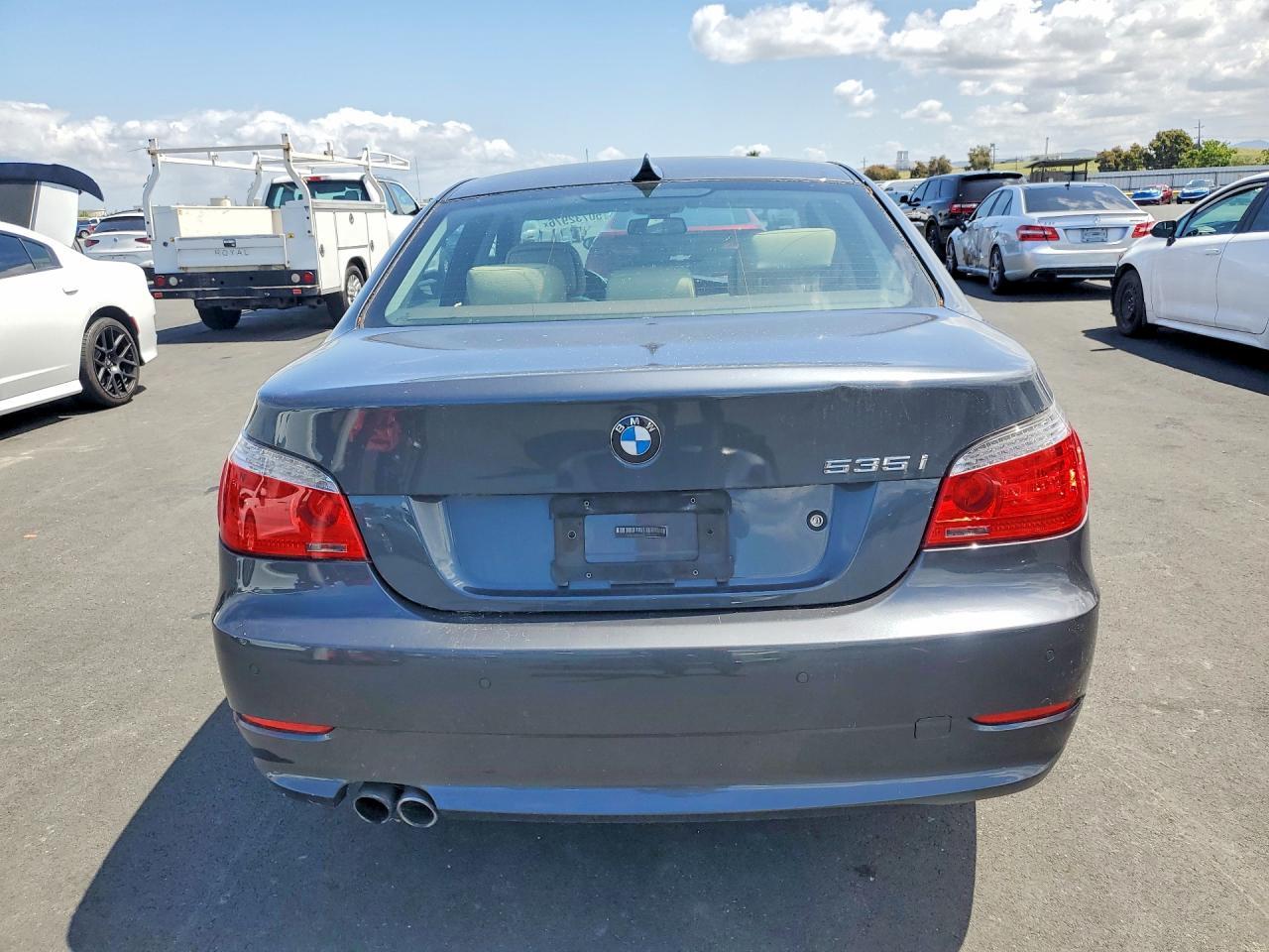 2010 BMW 535 I - Фото 6