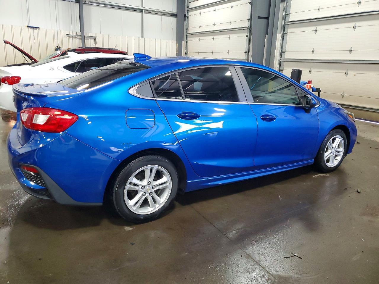 2016 Chevrolet Cruze Lt - Фото 3