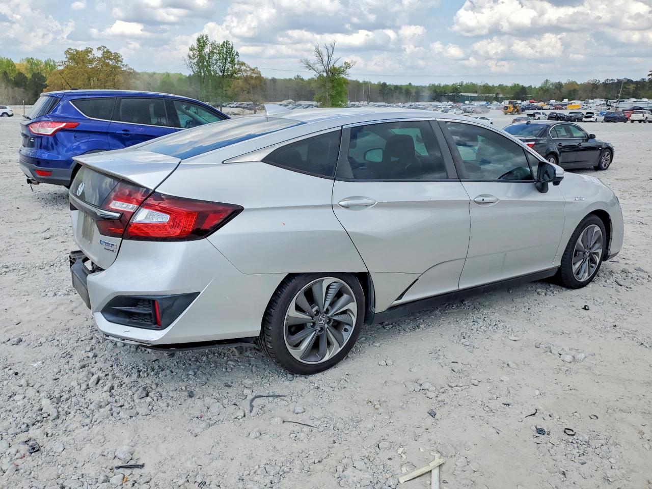 2018 Honda Clarity Touring - Фото 3