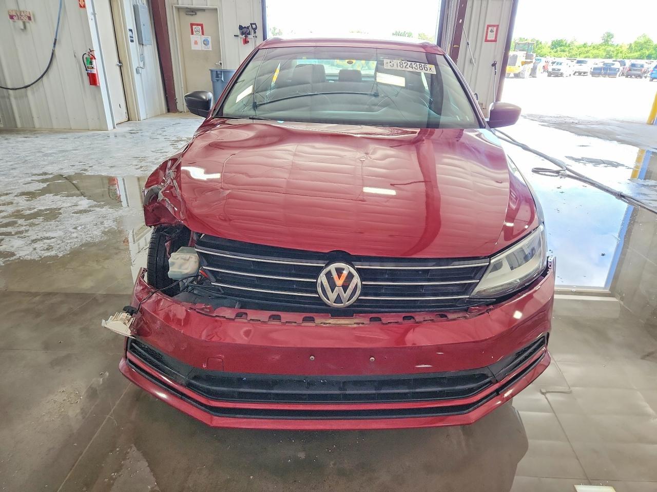 2016 Volkswagen Jetta S - Image 5