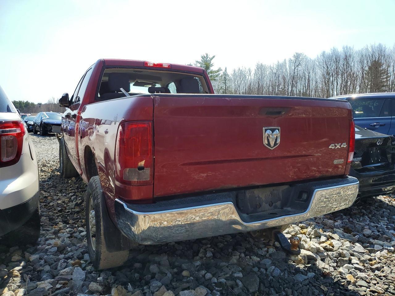 2012 Dodge Ram 2500 St - Фото 2
