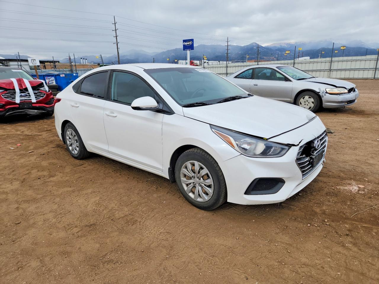 2019 Hyundai Accent Se - Фото 4