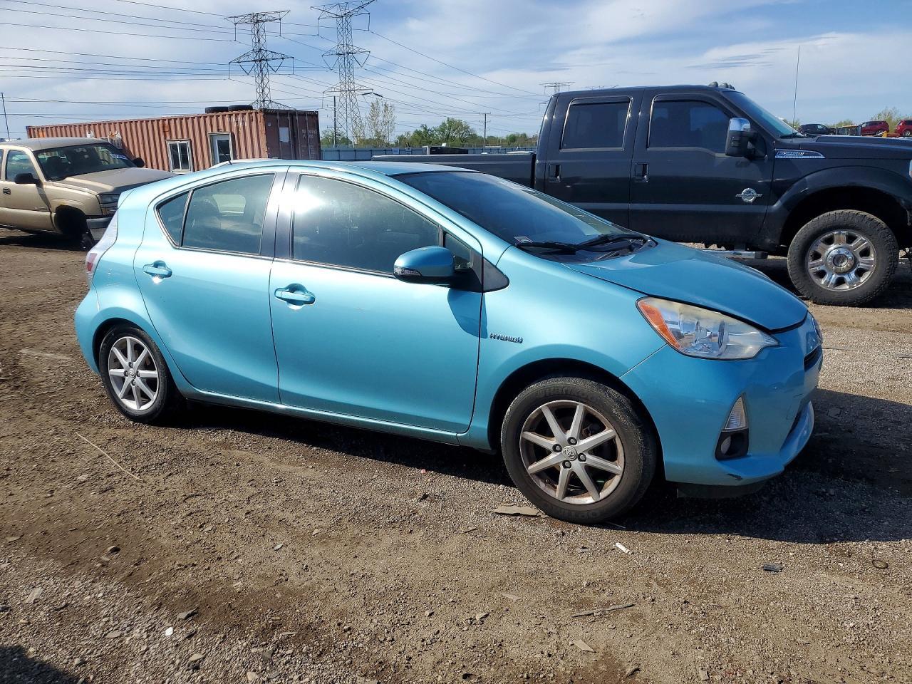 2013 Toyota Prius C Four - Image 4