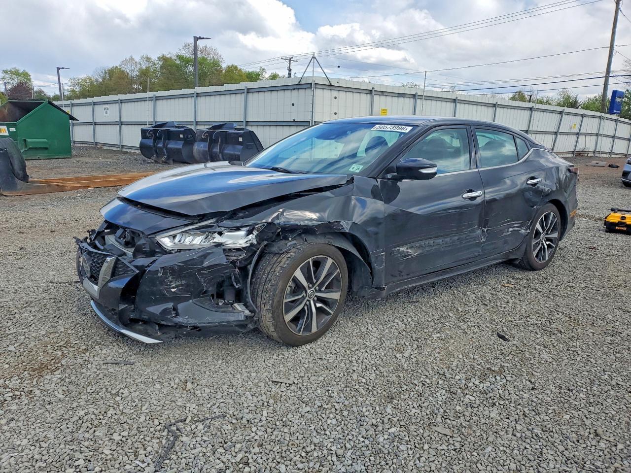 2021 Nissan Maxima Sv