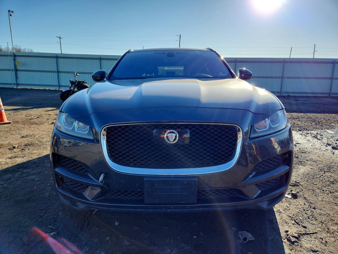 2019 Jaguar F-Pace 25T Prestige - Image 5