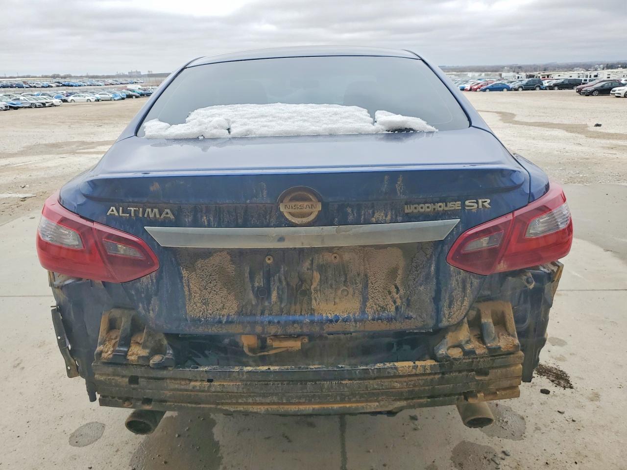 2017 Nissan Altima 2.5 Sr - Image 6