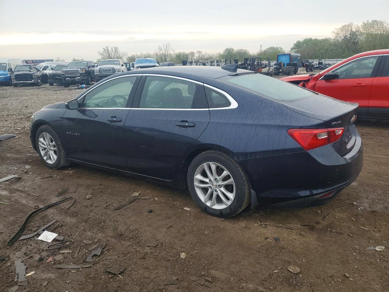 2016 Chevrolet Malibu Hybrid - Фото 2