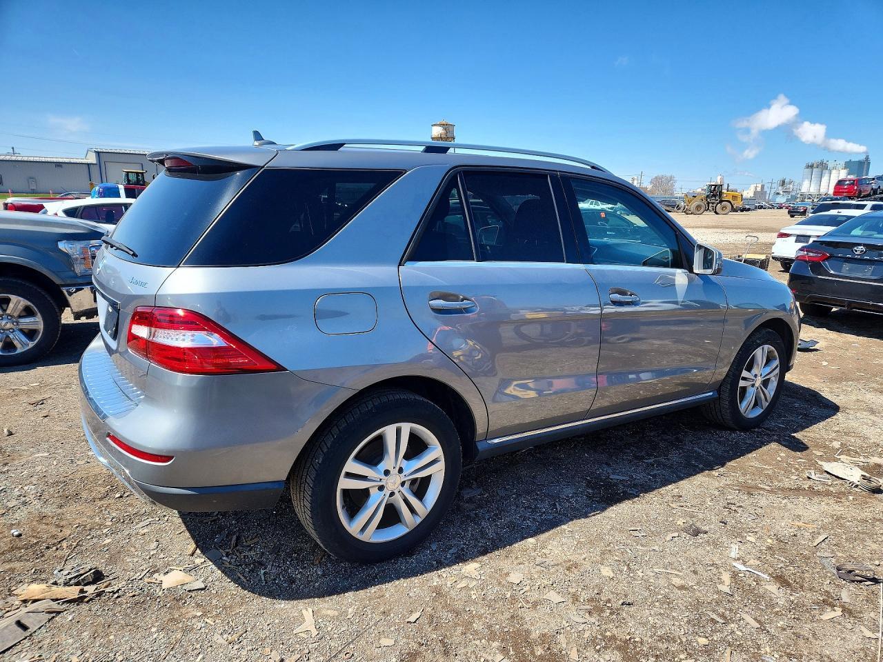 2015 Mercedes-Benz Ml 350 4Matic - Фото 3