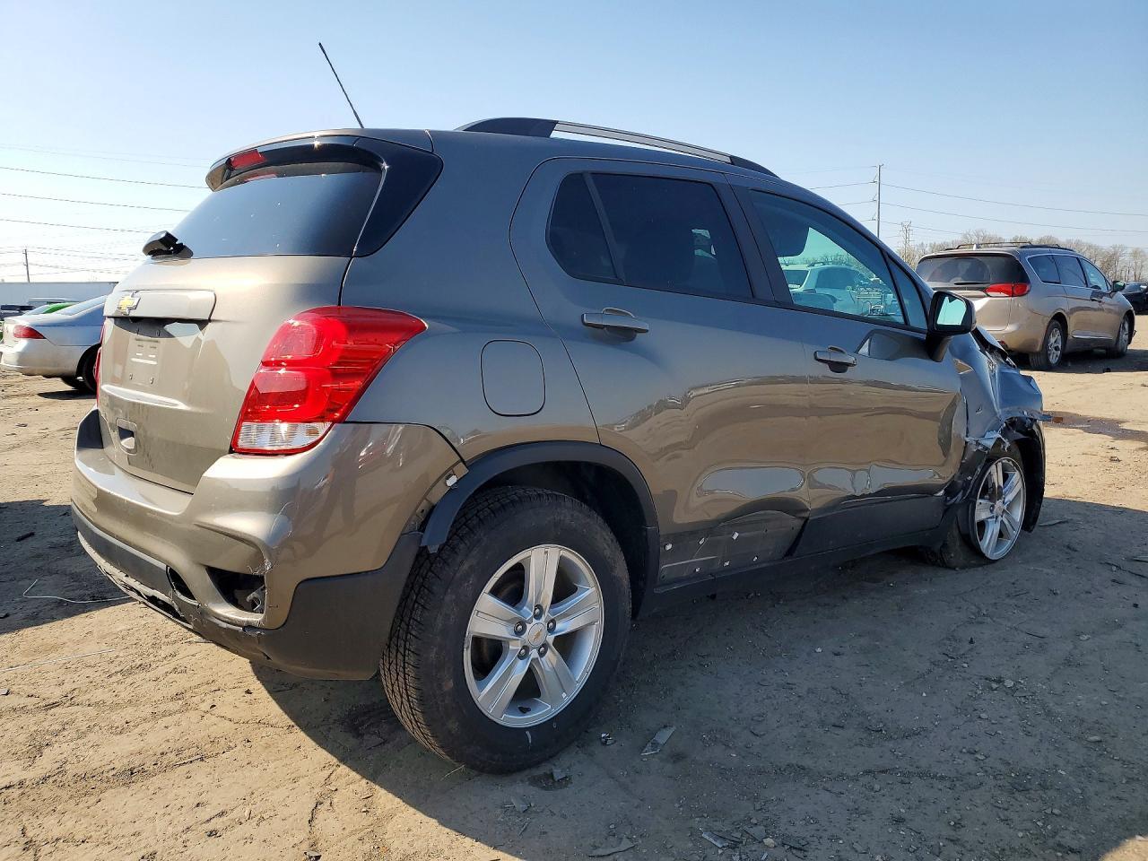 2021 Chevrolet Trax 1Lt - Фото 3