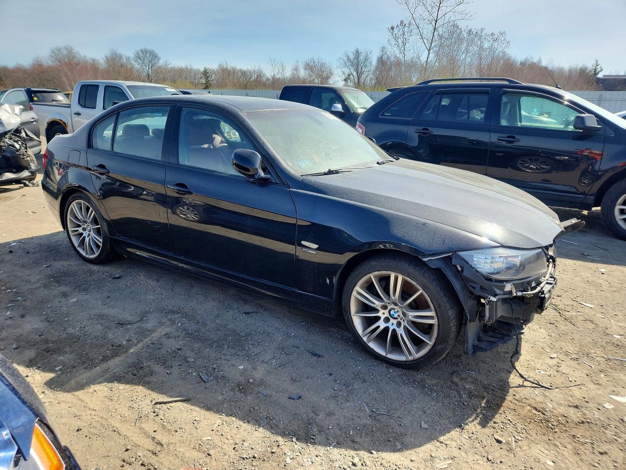 2011 BMW 335 Xi - Фото 4