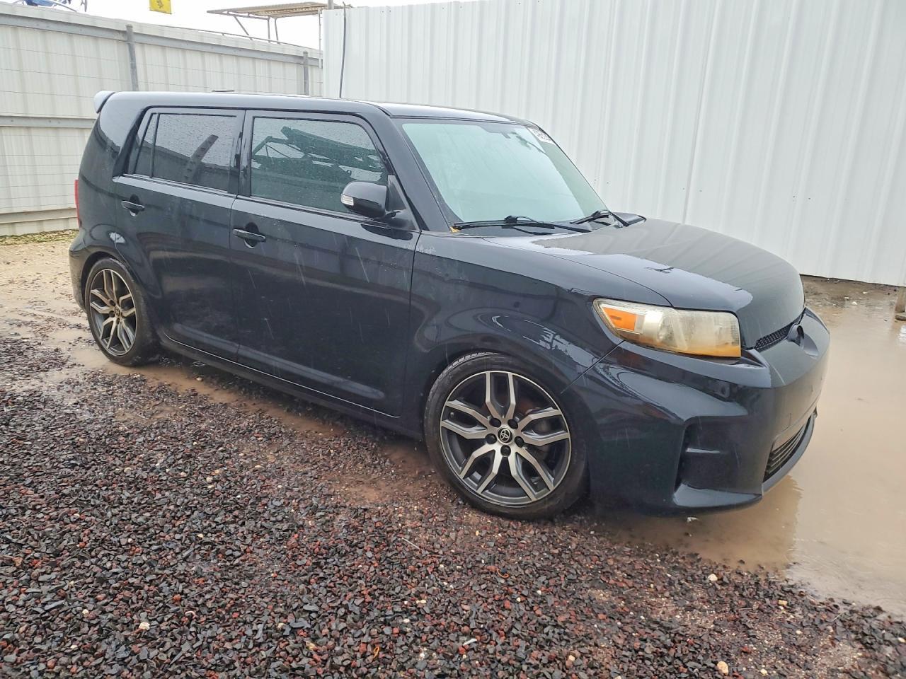 2012 Scion Xb Base - Фото 4