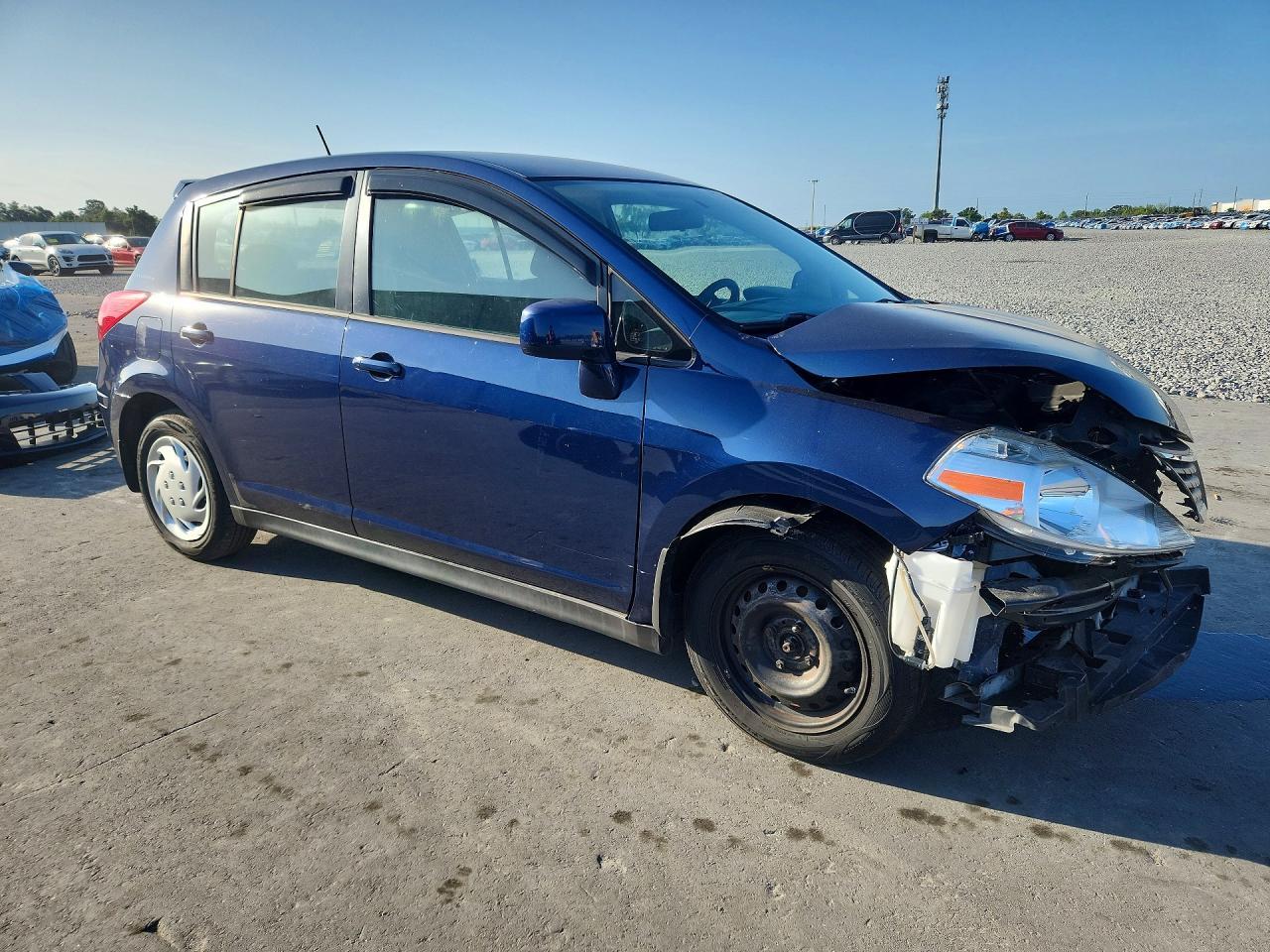 2008 Nissan Versa 1.8 S - Фото 4