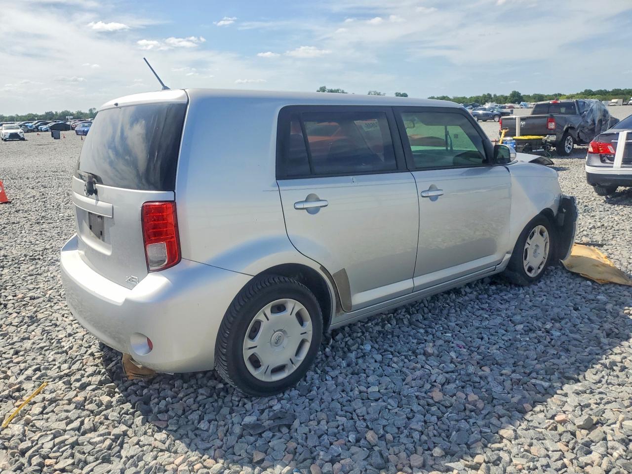 2012 Scion Xb Base - Фото 3