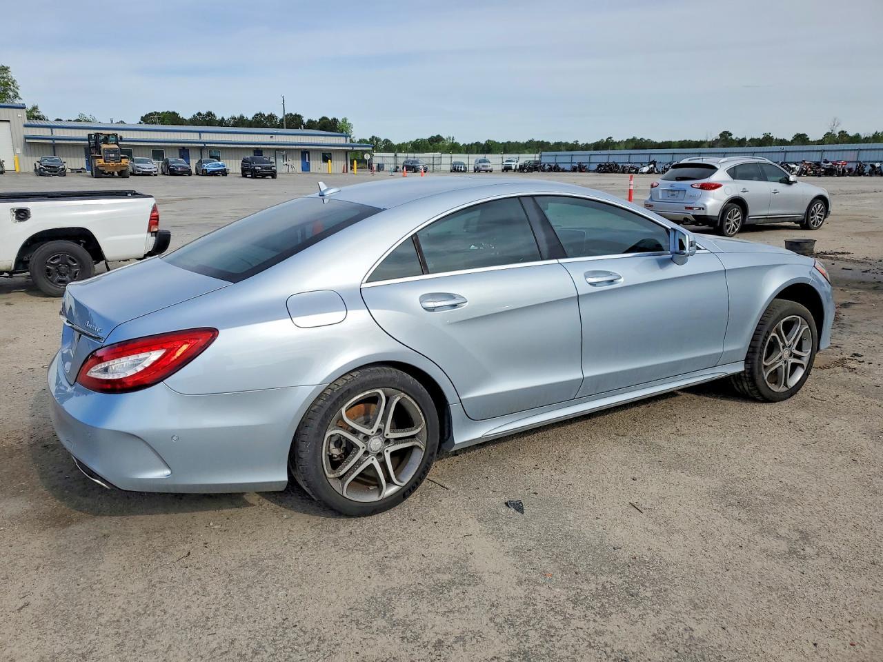 2015 Mercedes-Benz Cls 400 4Matic - Image 3