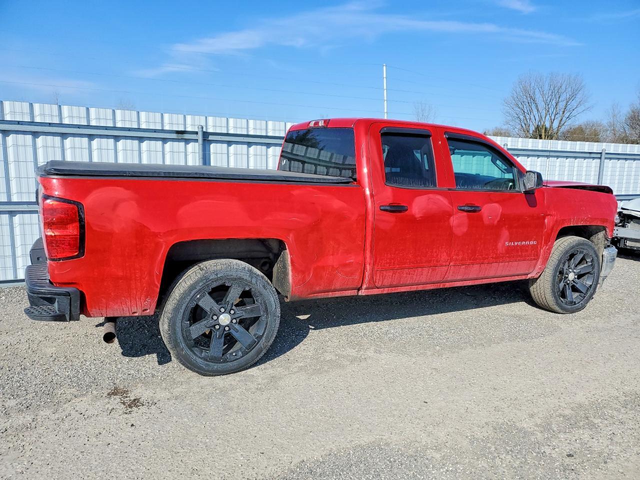 2015 Chevrolet Silverado K1500 Lt - Image 3