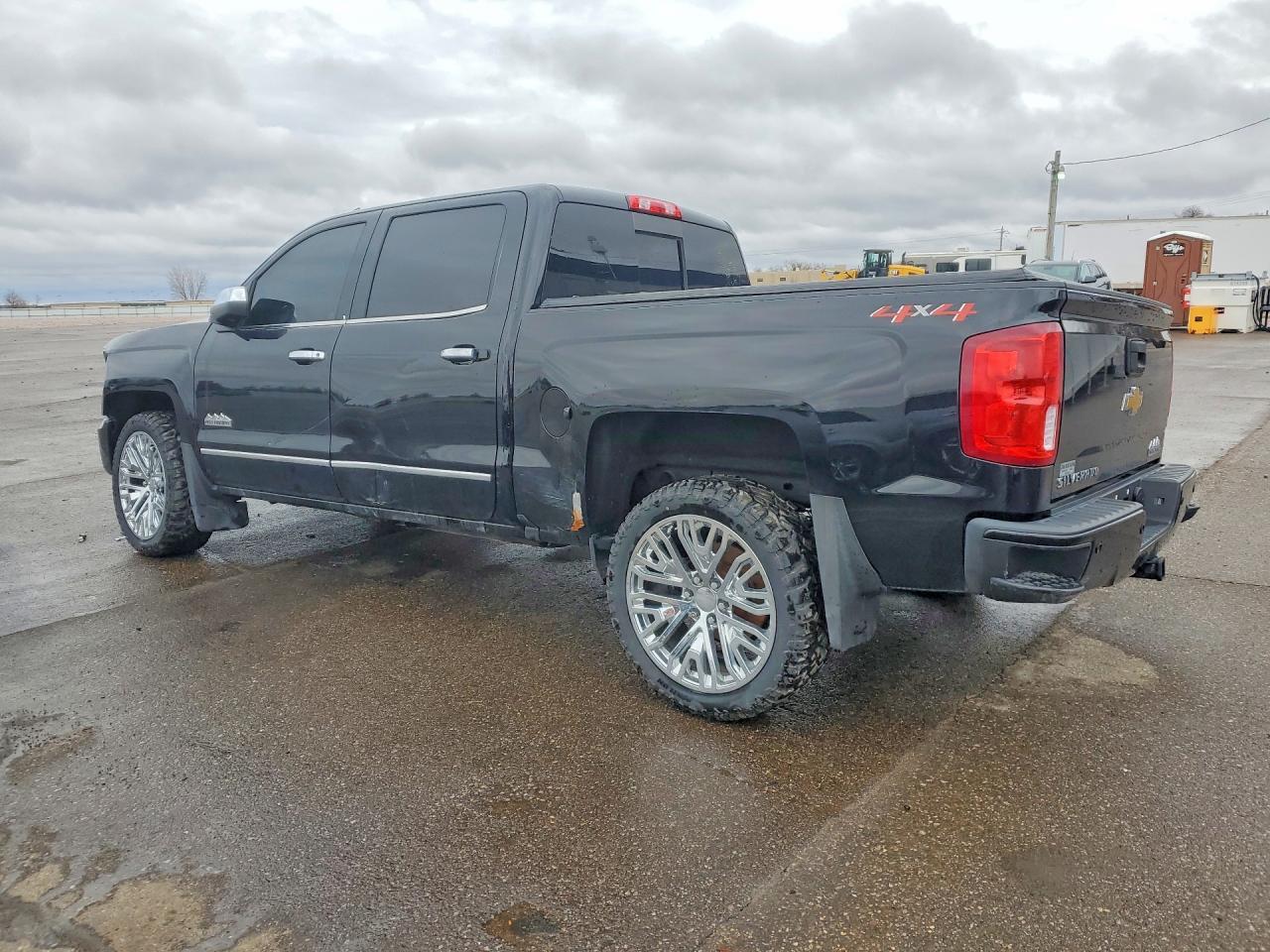 2018 Chevrolet Silverado K1500 High Country - Image 2