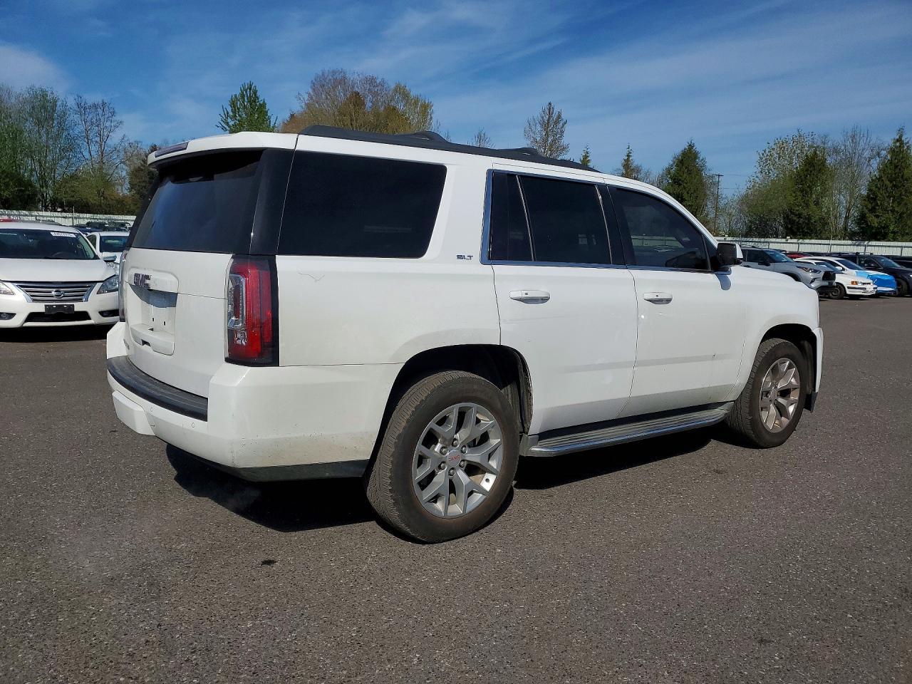 2016 GMC Yukon Slt - Фото 3