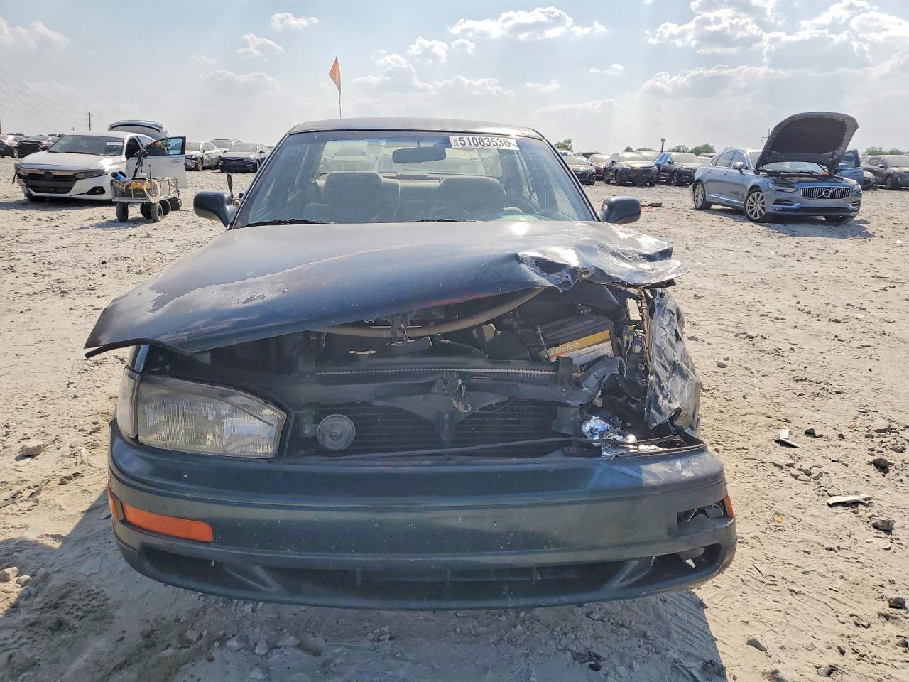 1994 Toyota Camry Le - Image 5