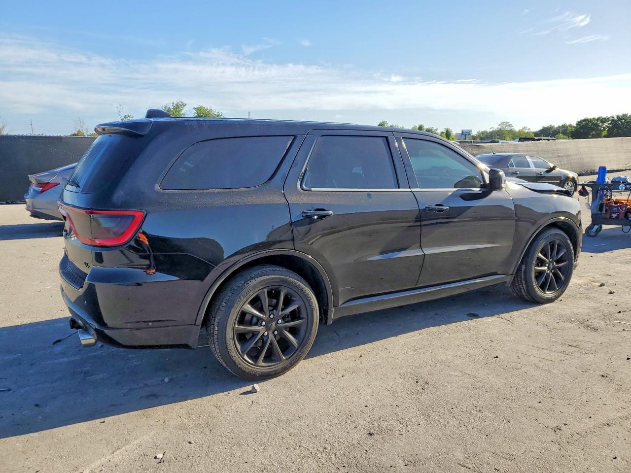2018 Dodge Durango R - Image 3