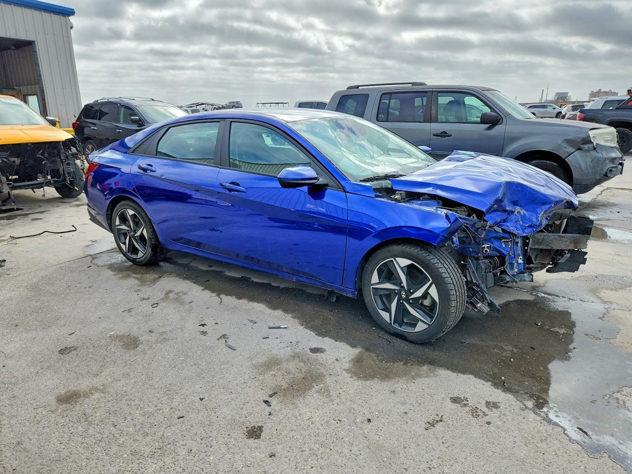 2023 Hyundai Elantra Sel - Фото 4
