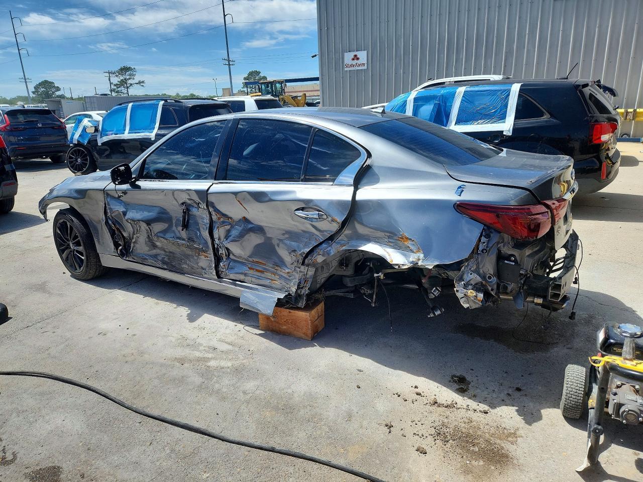 2018 Infiniti Q50 3.0T Luxe - Фото 2