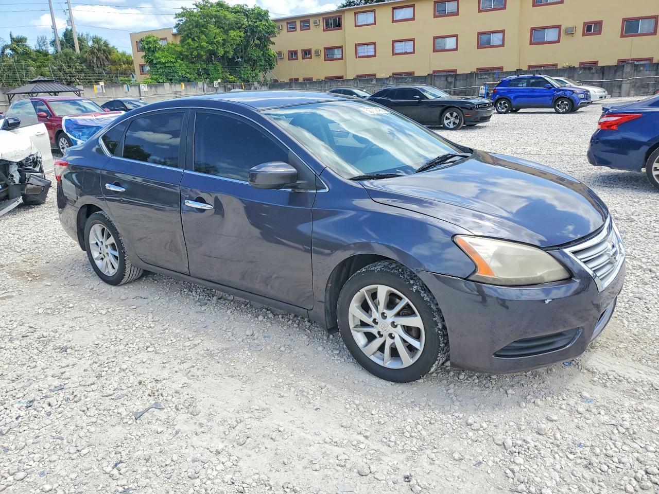 2013 Nissan Sentra S - Фото 4