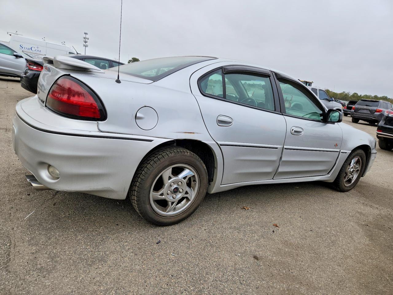 2003 Pontiac Grand Am - Image 3