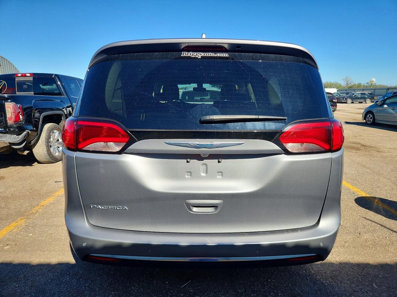 2020 Chrysler Pacifica Touring L - Фото 6