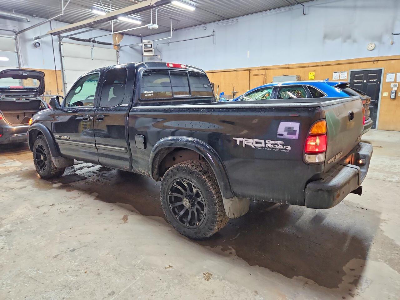 2003 Toyota Tundra Limited - Image 2