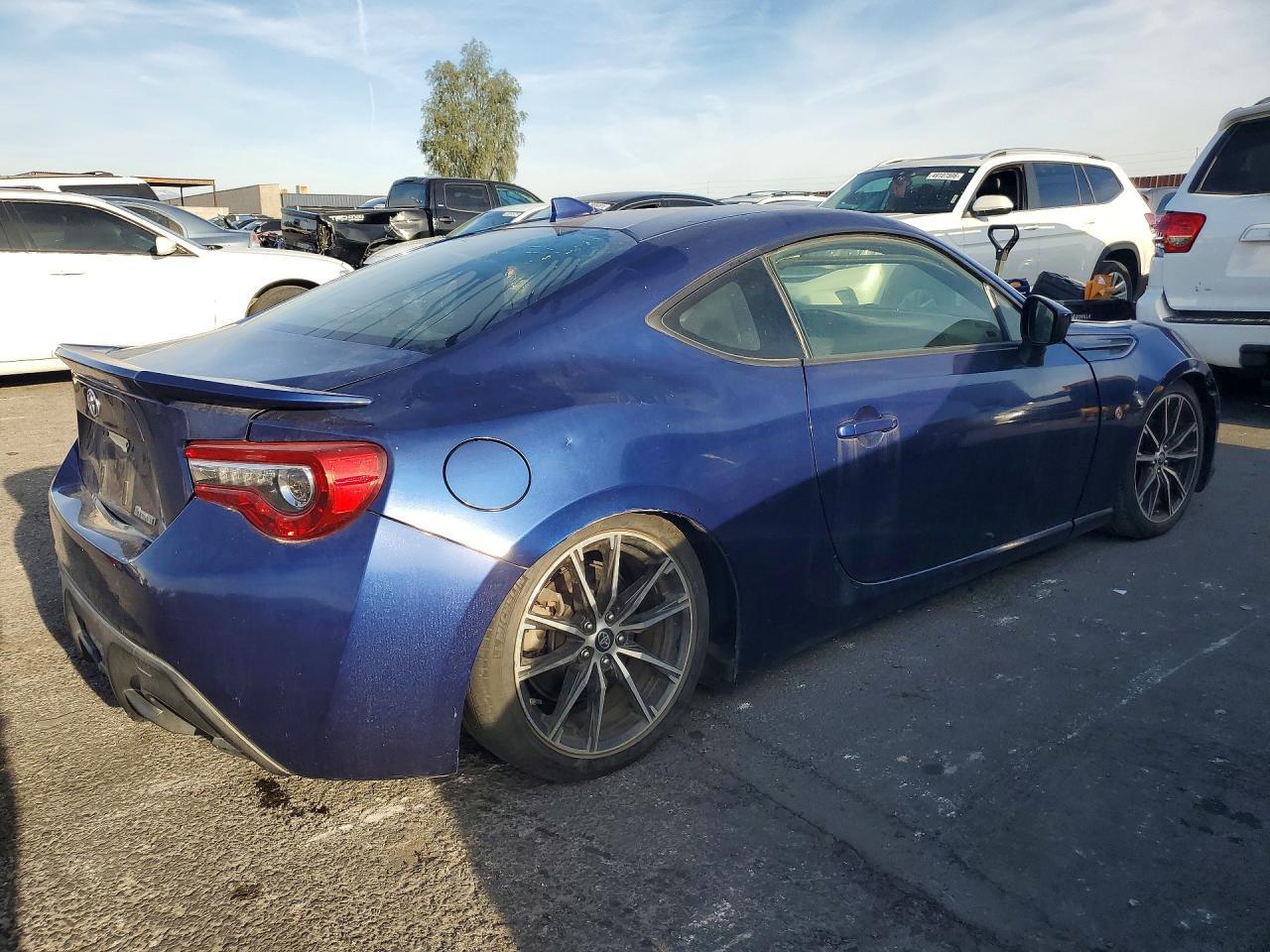 2017 Toyota 86 Base - Image 3