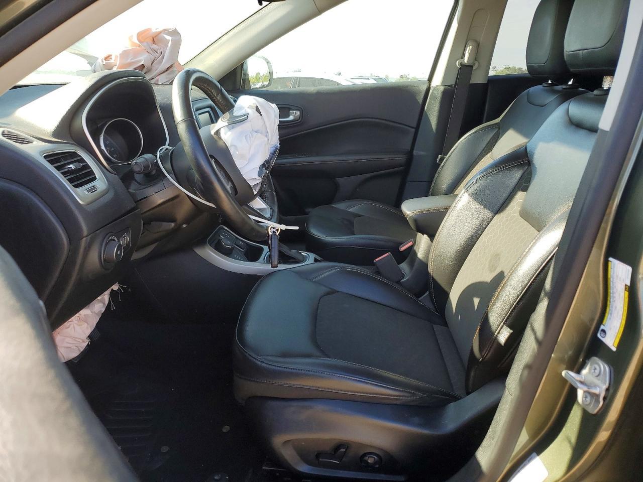 2018 Jeep Compass Latitude - Фото 7