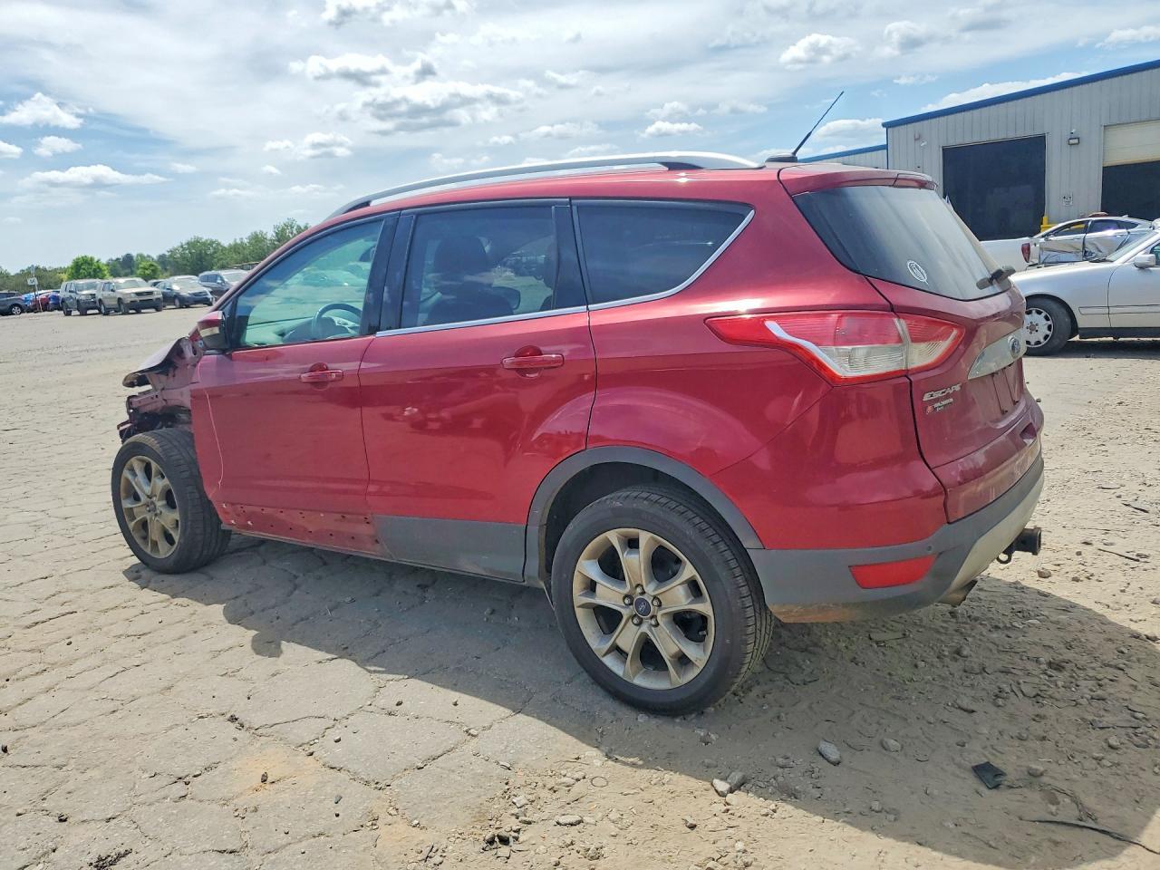2015 Ford Escape Titanium - Image 2