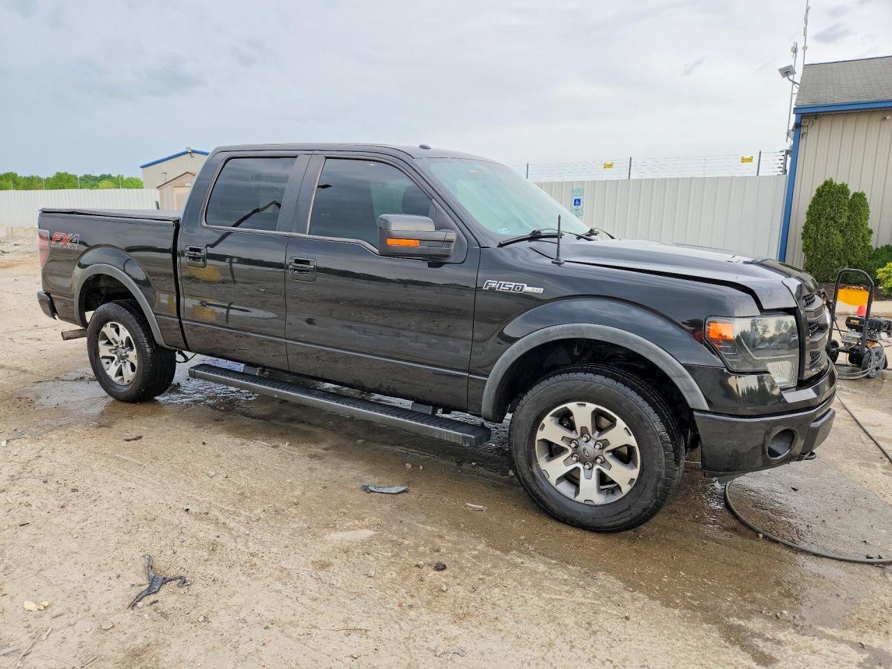 2014 Ford F150 Supercrew - Image 4