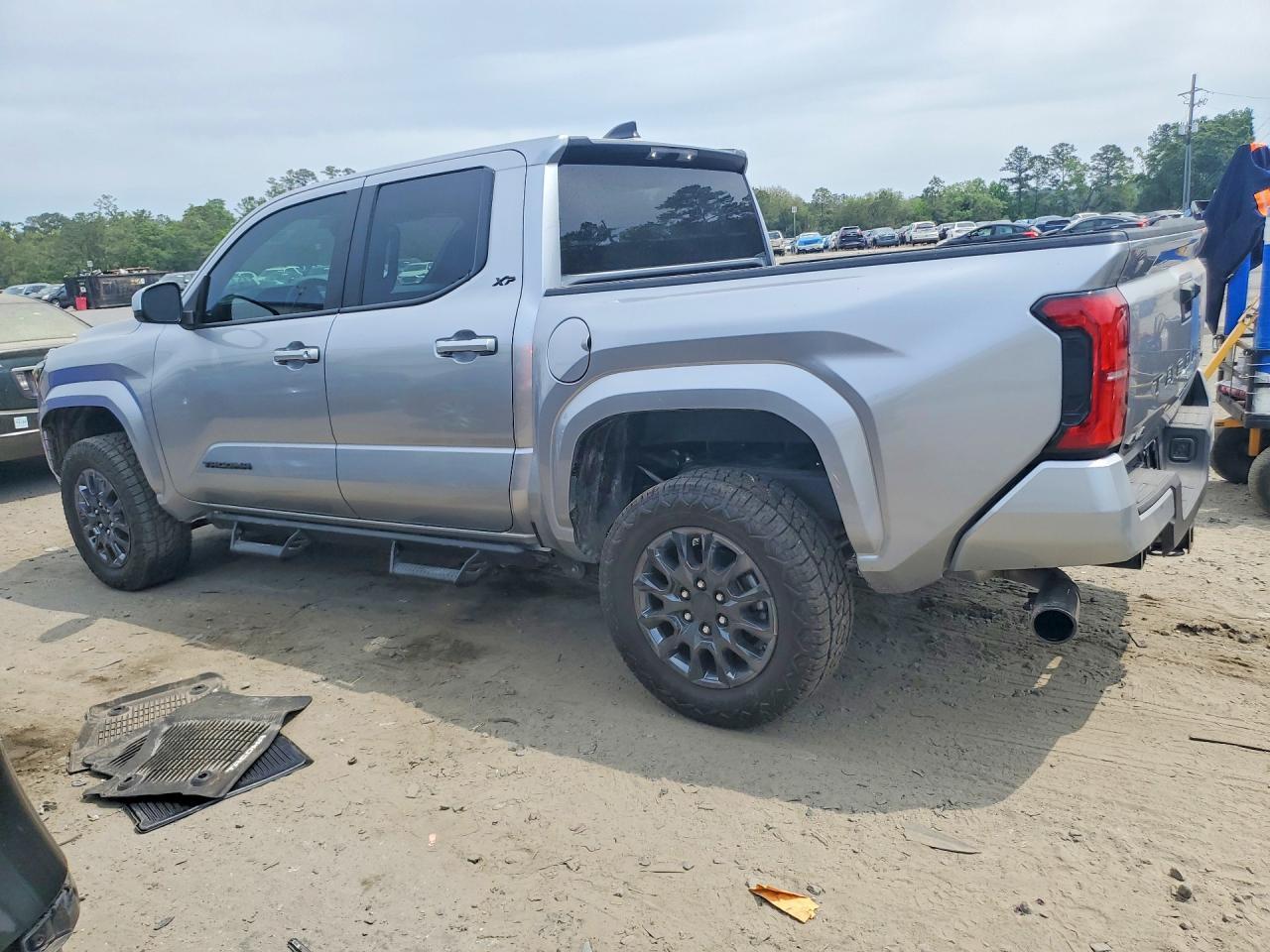 2025 Toyota Tacoma Sr5 - Фото 2