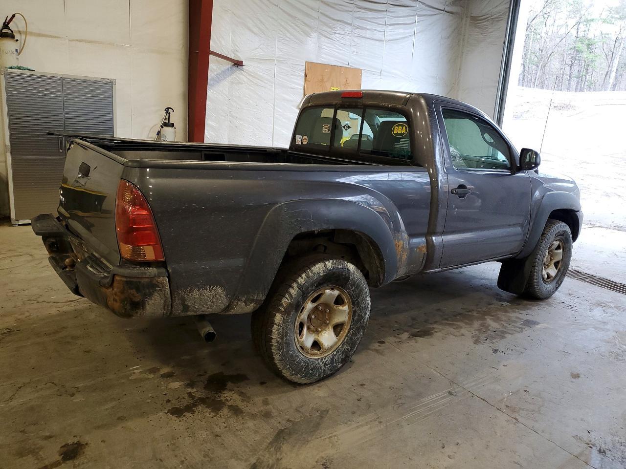 2012 Toyota Tacoma - Image 3