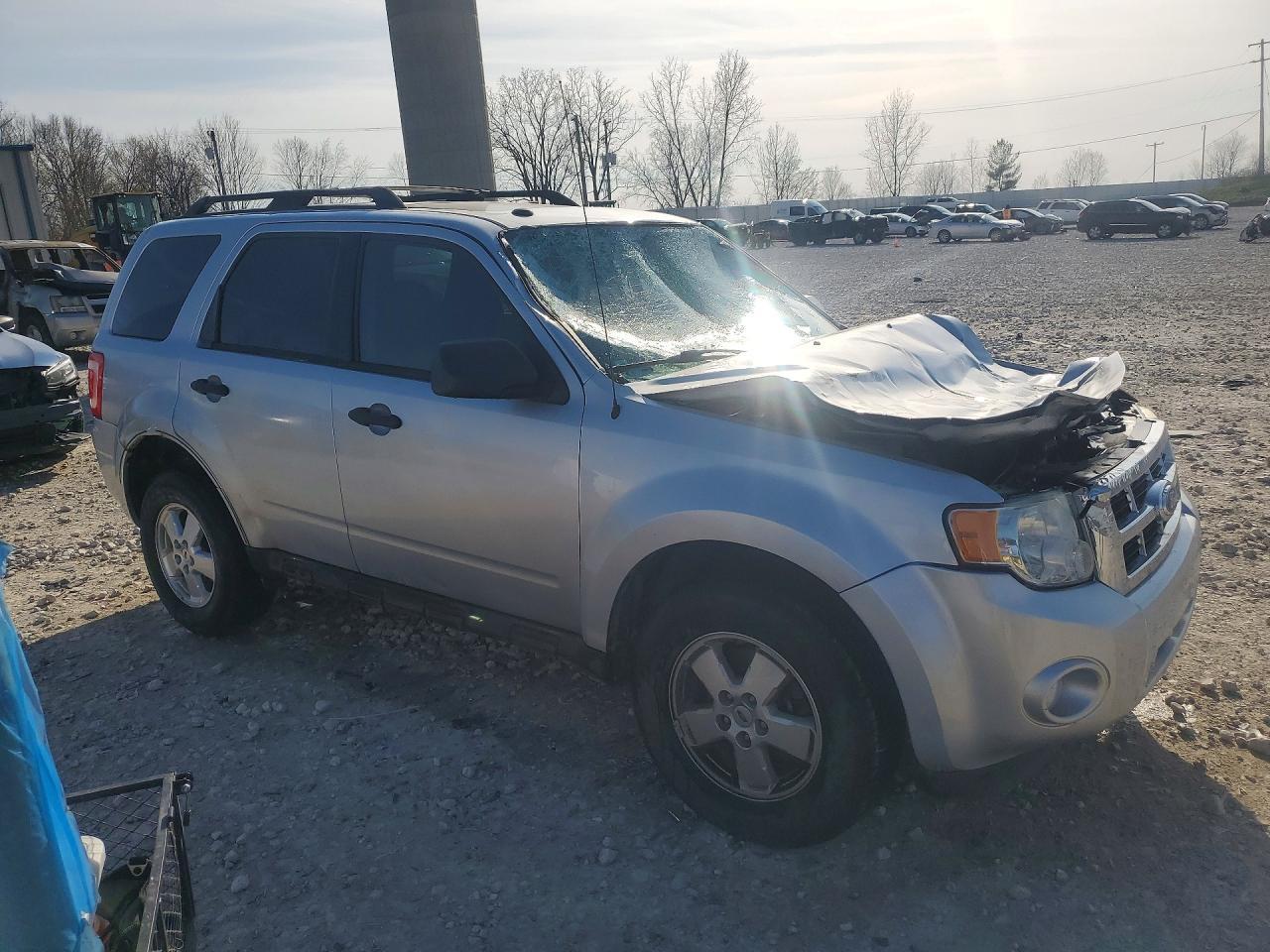 2011 Ford Escape Xlt - Фото 4