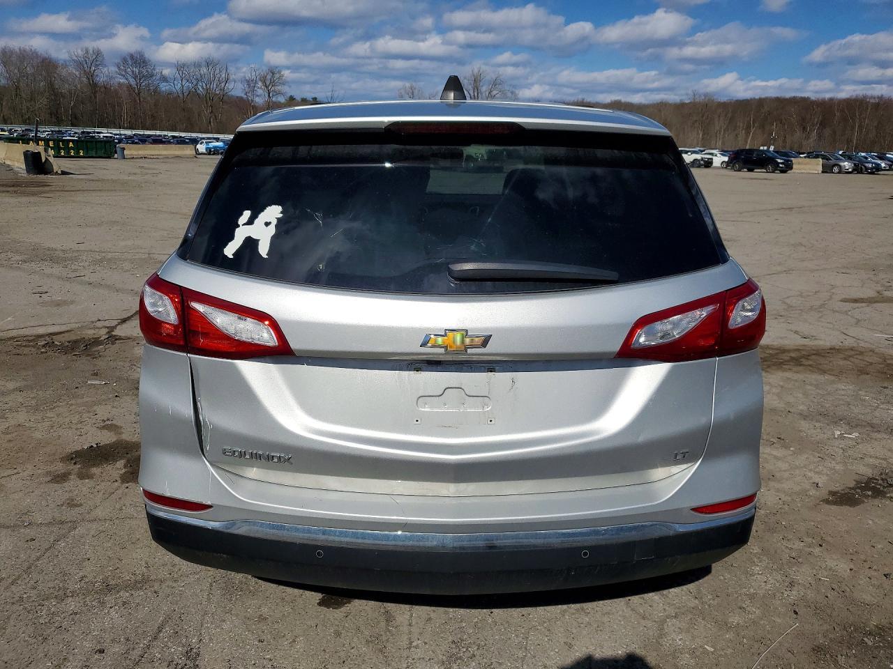 2018 Chevrolet Equinox Lt - Image 6
