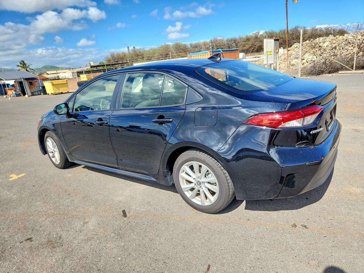 2026 Toyota Corolla Le - Фото 2