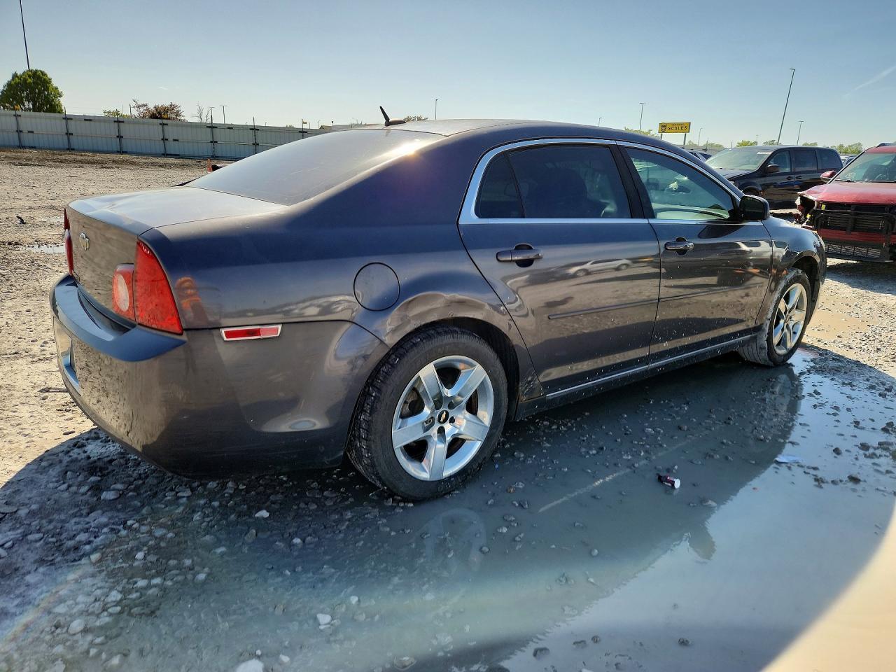 2010 Chevrolet Malibu 1Lt - Фото 3