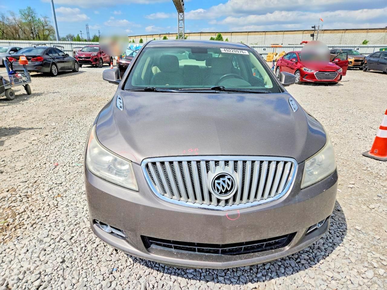 2012 Buick Lacrosse - Image 5