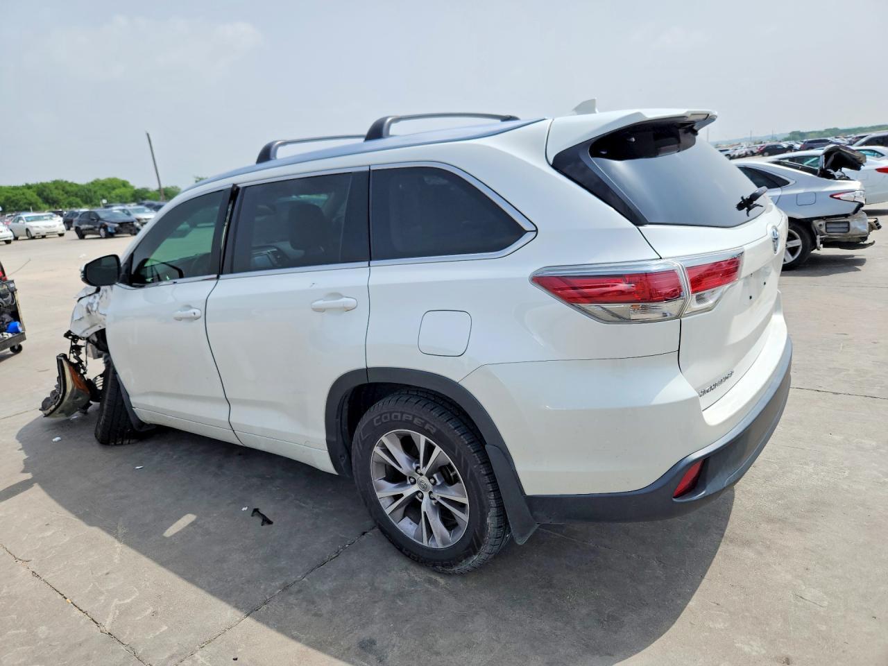 2015 Toyota Highlander Xle - Фото 2