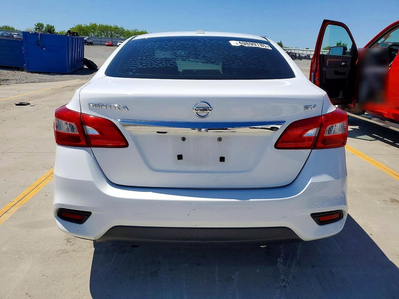2018 Nissan Sentra - Фото 6