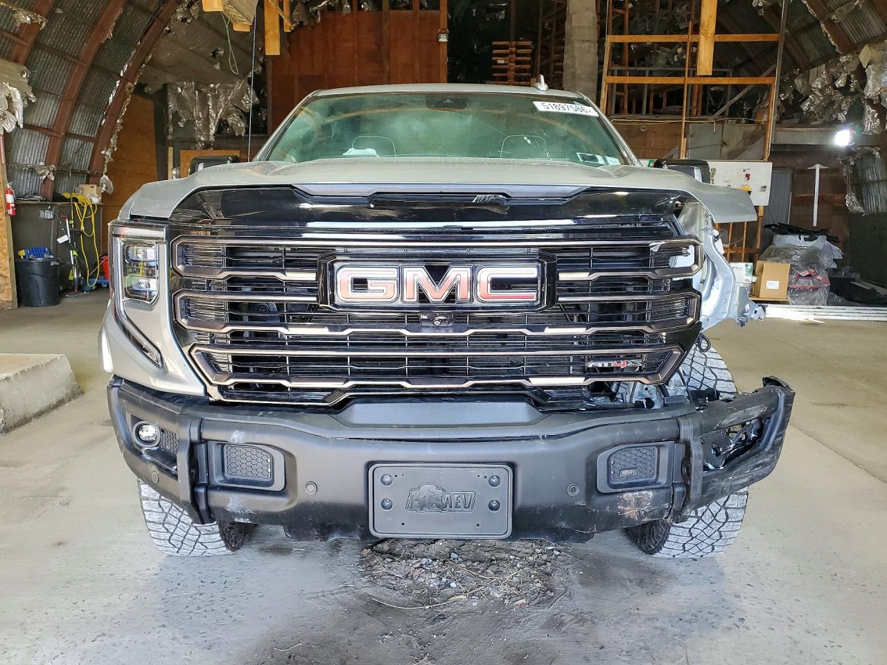 2023 GMC Sierra K1500 At4X - Фото 5